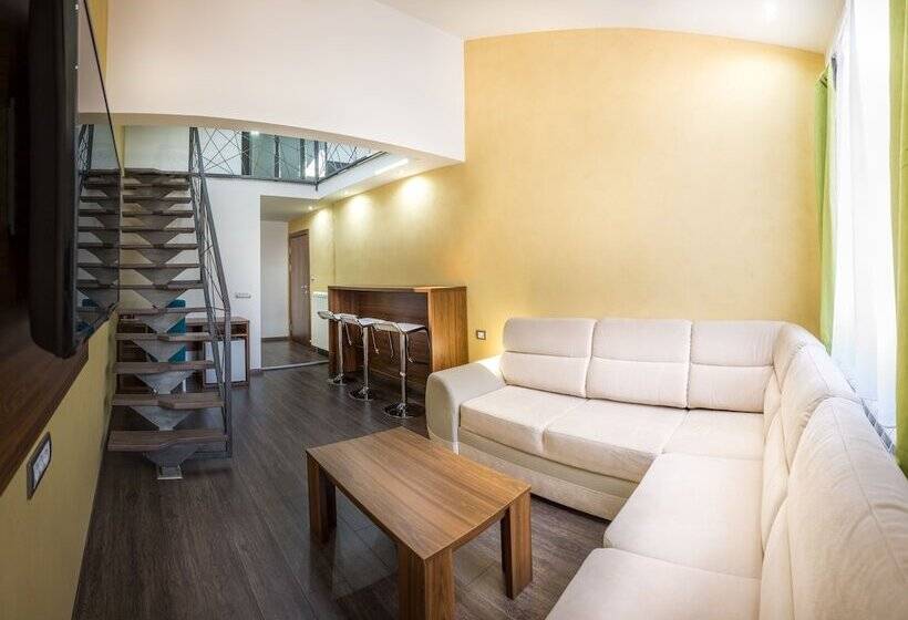 هتل Central Park Residence