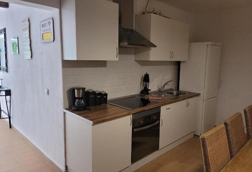 酒店 Chabela S Hostel