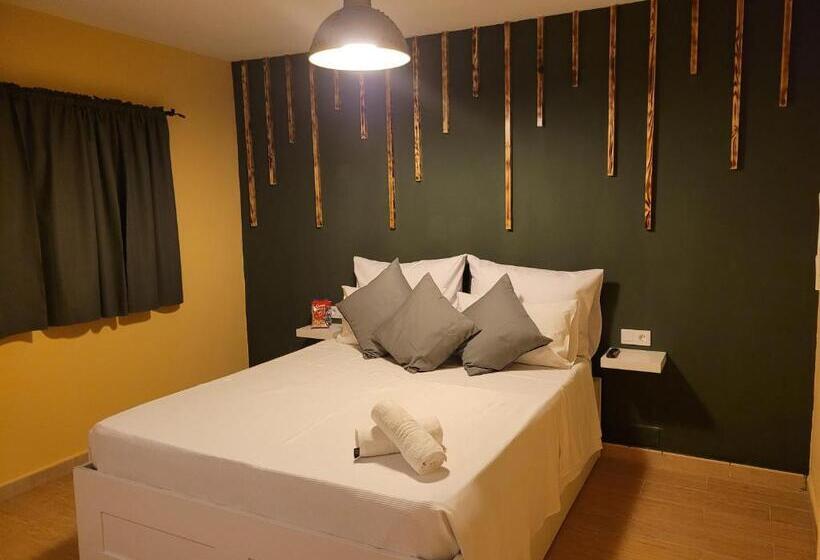 酒店 Chabela S Hostel