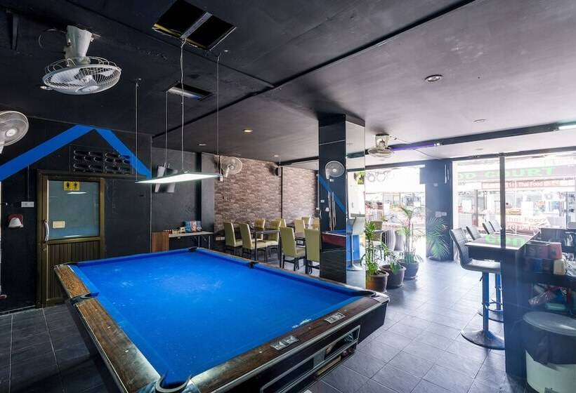 בית מלון כפרי Chaweng Skybar &