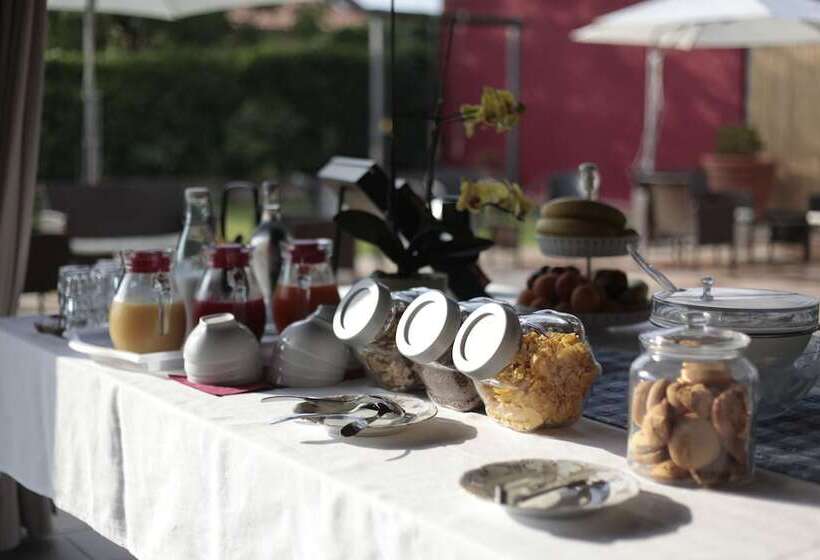 هتل Country Resort Le Due Ruote