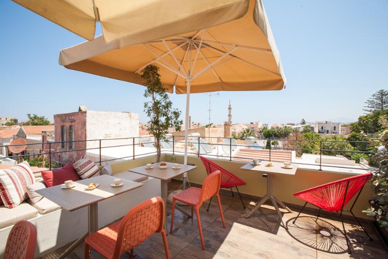 Отель Cressa Suites Adults Only