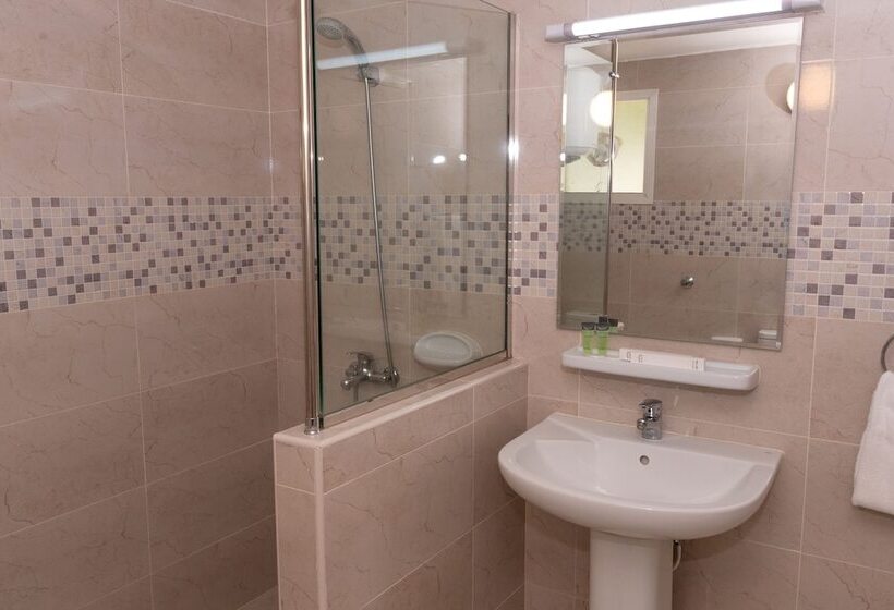 Fujairah Hotel & Resort