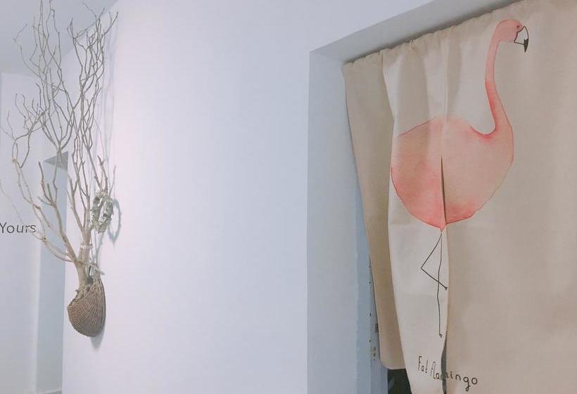 Отель Guilin Hundred Lives Youth Hostel