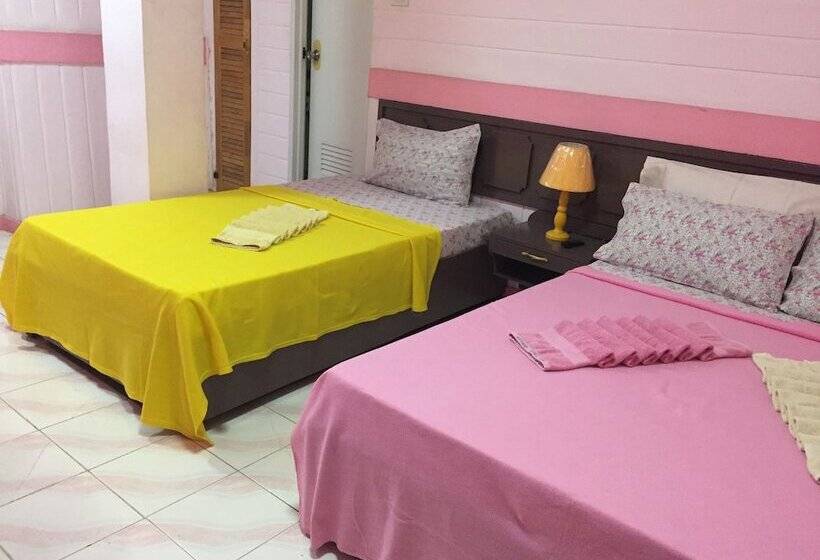 فندق Hayward Travel Inn