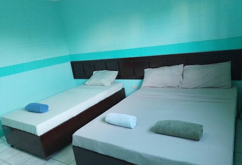 فندق Hayward Travel Inn