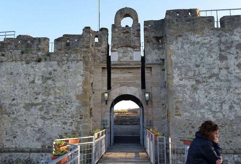 Отель I Delfini