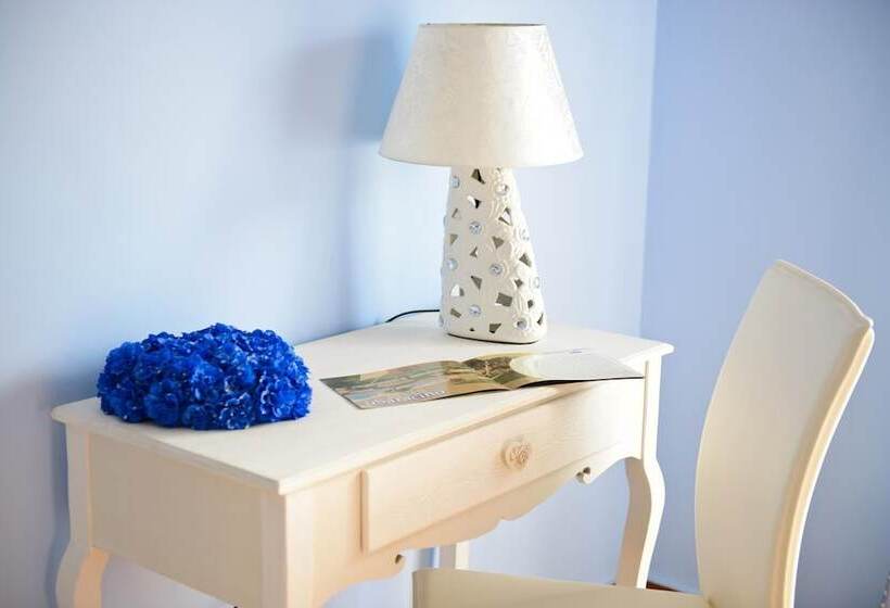 Отель I Delfini