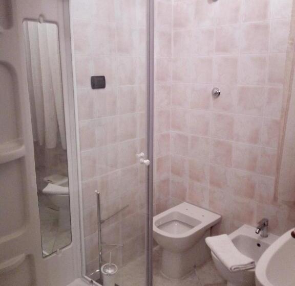 Hotel Il Tuo Letto Sullo Stretto