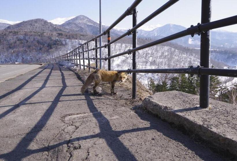 호텔 Shiretoko Village