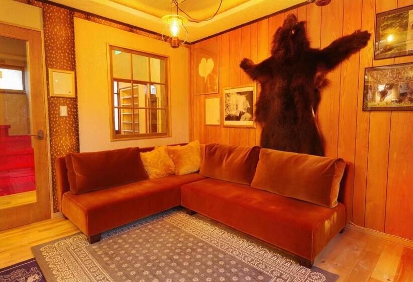 בית מלון כפרי Shiretoko Village