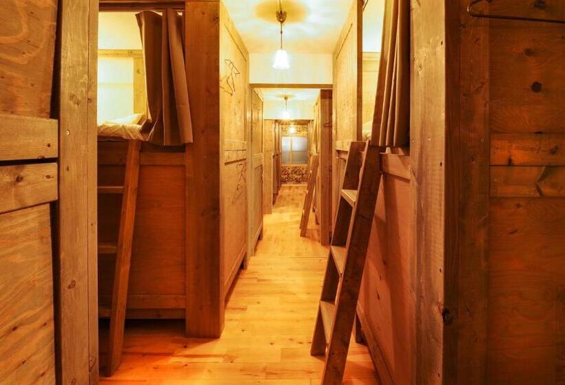 בית מלון כפרי Shiretoko Village