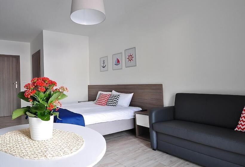 فندق Kamienica Mielno