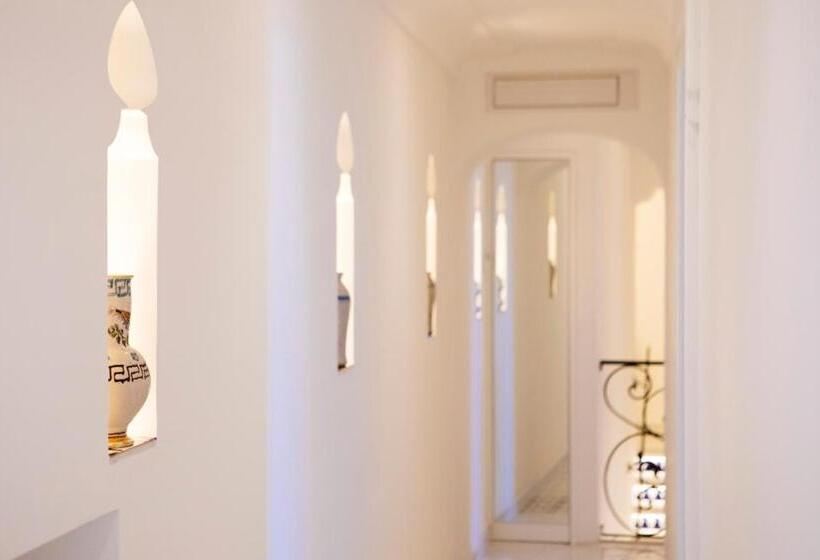 هتل La Bizantina Luxury Villa