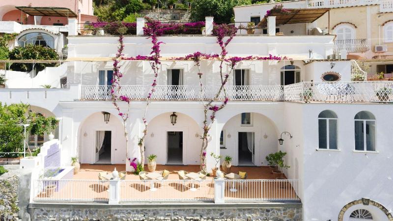 ホテル La Bizantina Luxury Villa