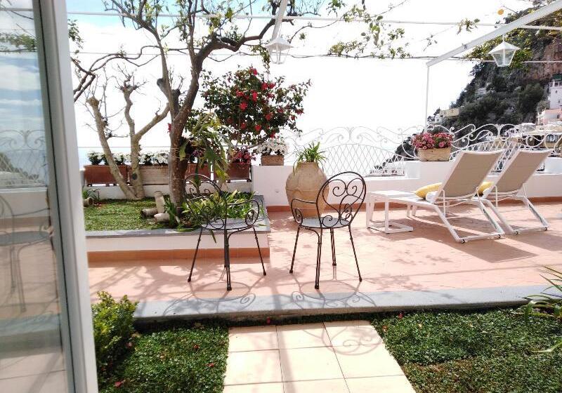 ホテル La Bizantina Luxury Villa