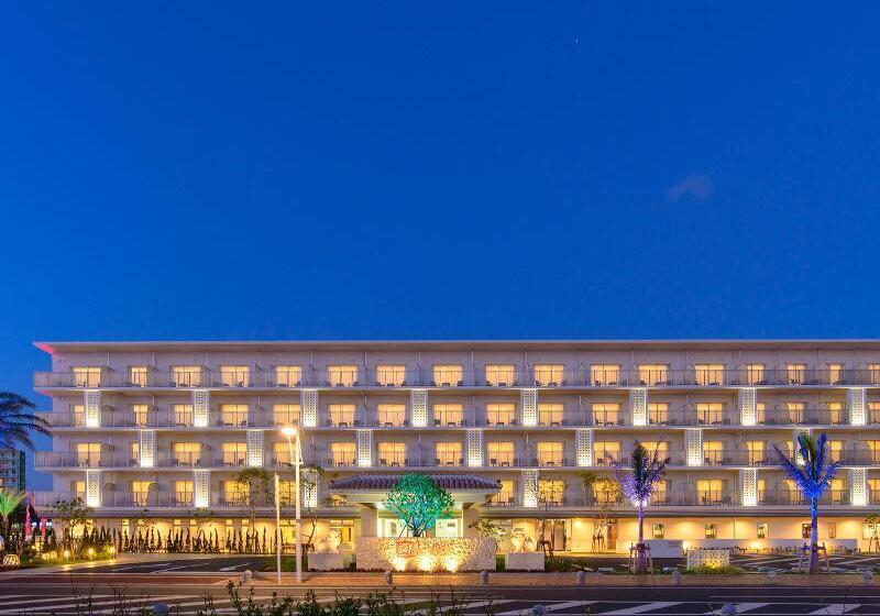 La Gent Hotel Okinawa Chatan Hotel And Hostel