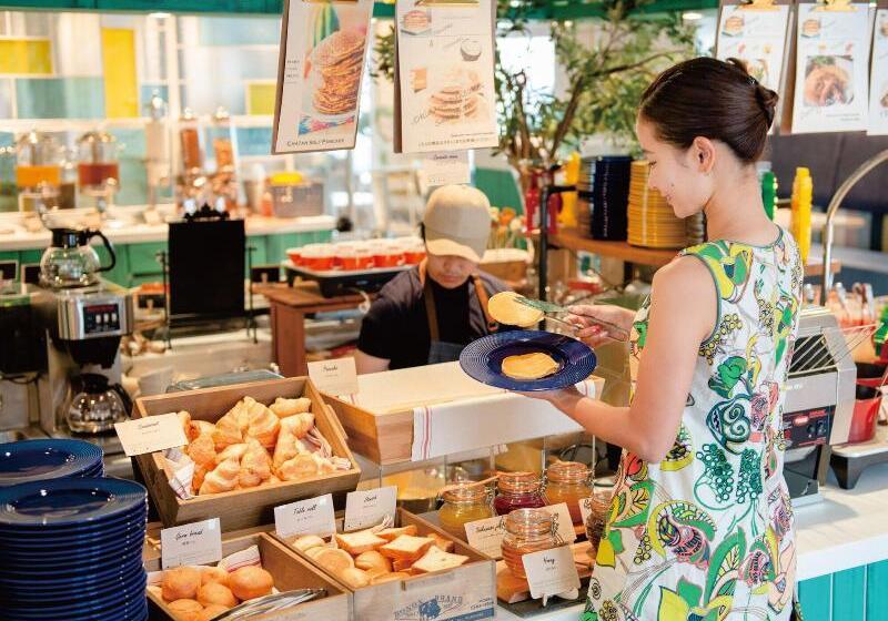 La Gent Hotel Okinawa Chatan Hotel And Hostel