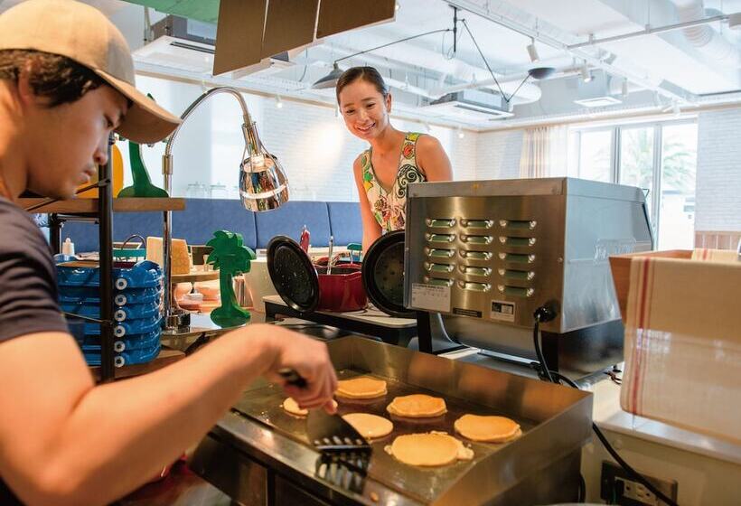 La Gent Hotel Okinawa Chatan Hotel And Hostel