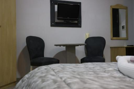 בית מלון כפרי Le Pinede