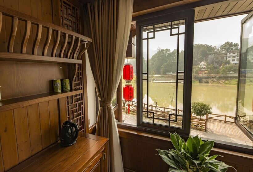 Отель Lee S Boutique Resort