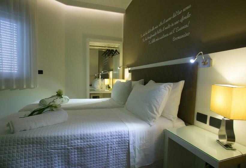 هتل L`essenza B&b