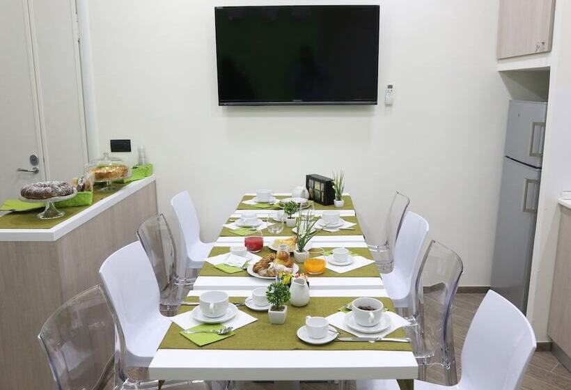 هتل L`essenza B&b