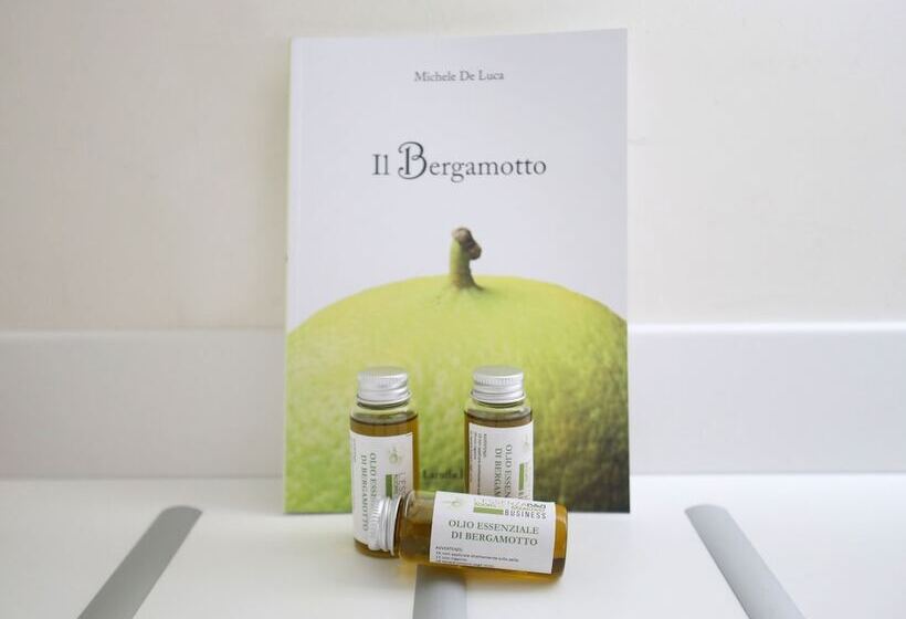 هتل L`essenza B&b