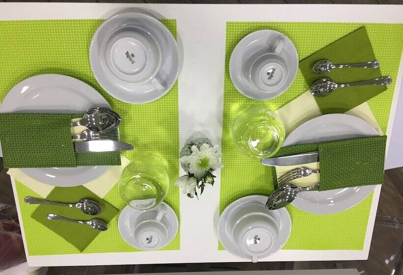 هتل L`essenza B&b