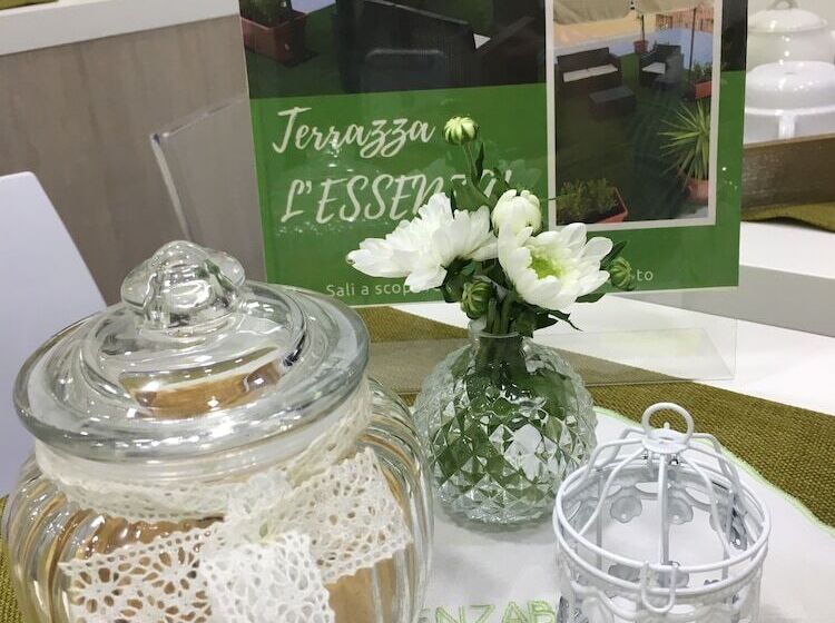 هتل L`essenza B&b