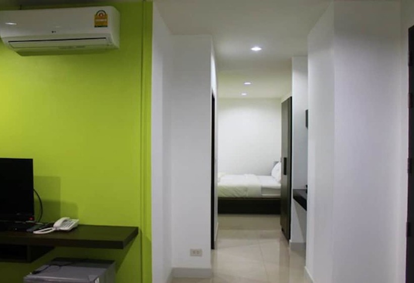 Отель Mamatel Boutique