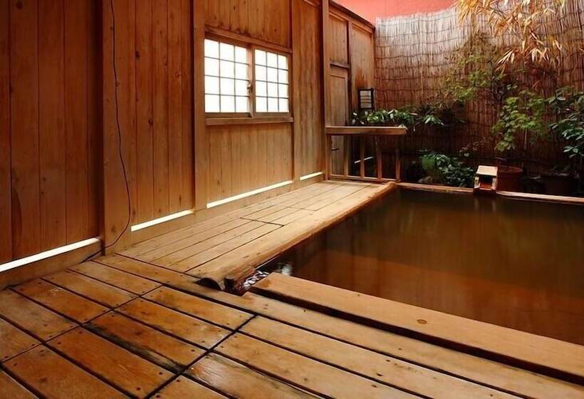 בית מלון כפרי Oga Banseikaku