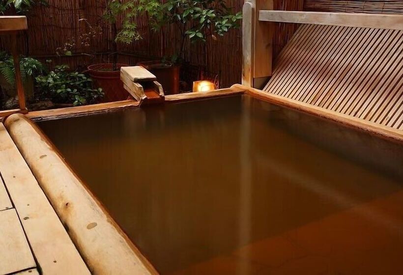 בית מלון כפרי Oga Banseikaku