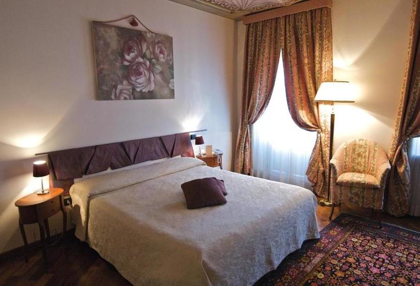 ホテル Palazzo Finati