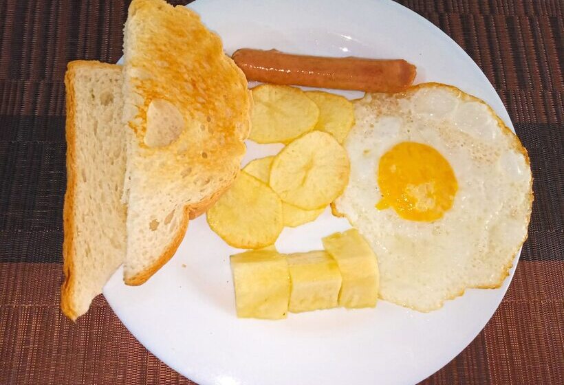 Отель Paras Inn Boracay