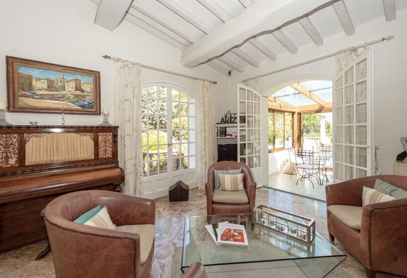 ホテル Pavillon De Pampelonne