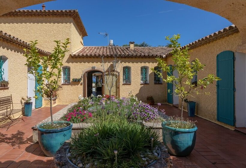 ホテル Pavillon De Pampelonne