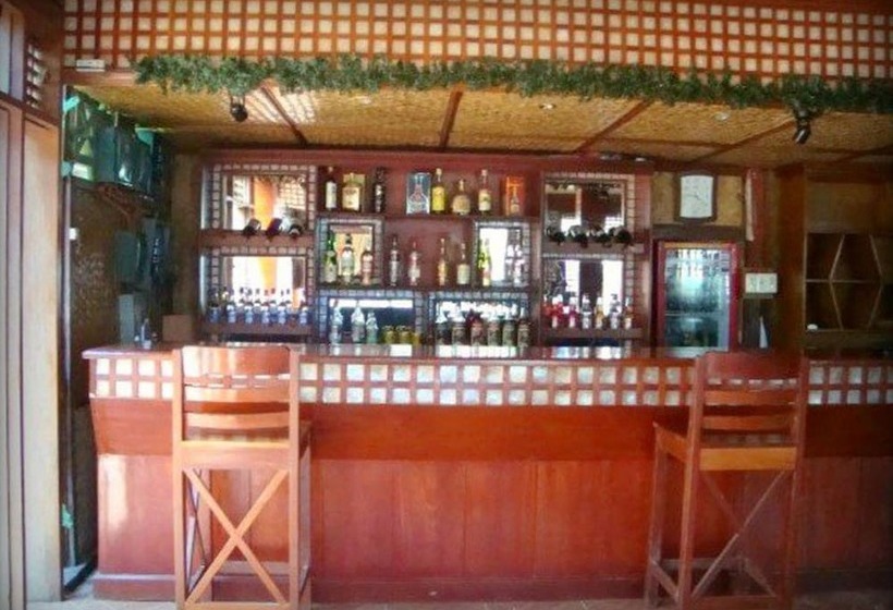 בית מלון כפרי Pems Pension And Restaurant