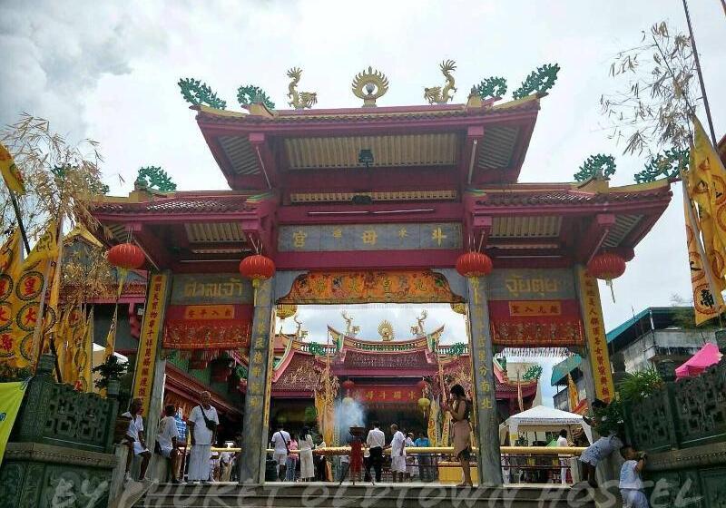 호텔 Phuket Old Town Hostel