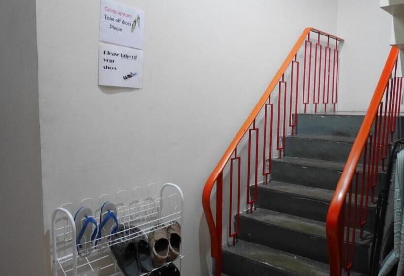 호텔 Phuket Old Town Hostel