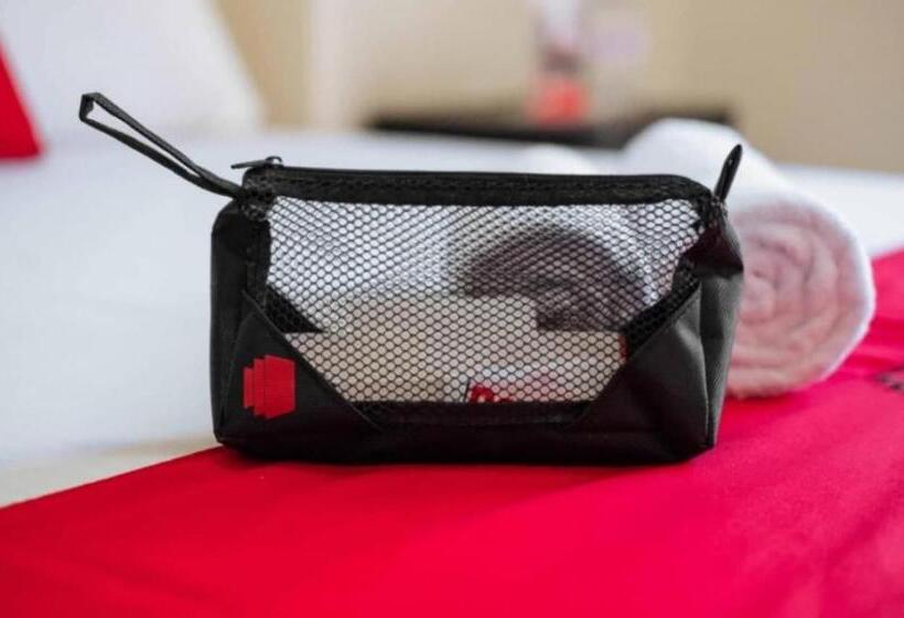 فندق Luna Netflix Chill Jomckayl Apartelle