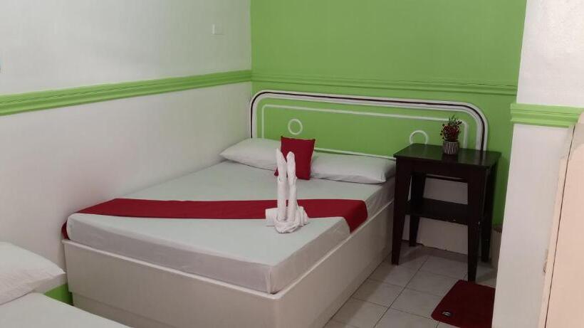 فندق Luna Netflix Chill Jomckayl Apartelle