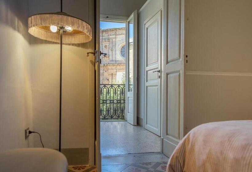 هتل Relais Monastero Santa Teresa  Albergo Diffuso