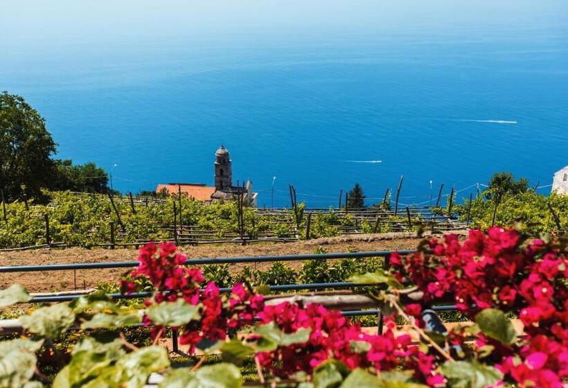 Отель Roccia Fiorita