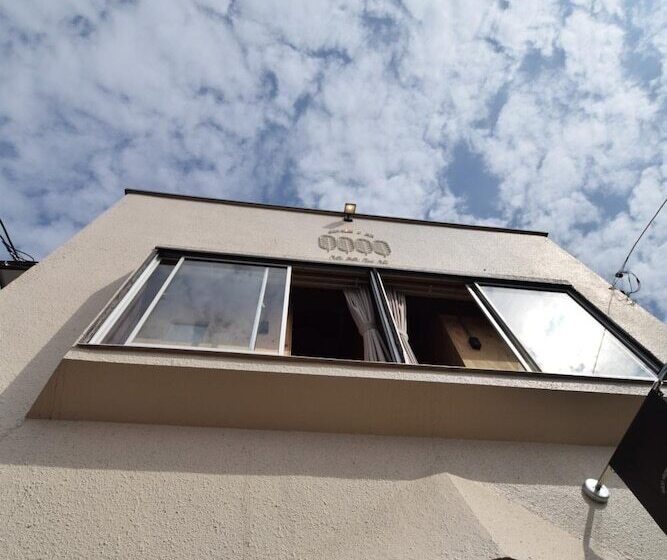 Отель Saga International Guesthouse Hagakure