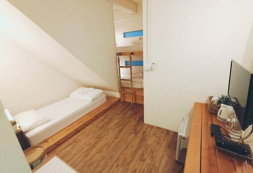 هتل Sattahiptale Boutique Guesthouse & Hostel