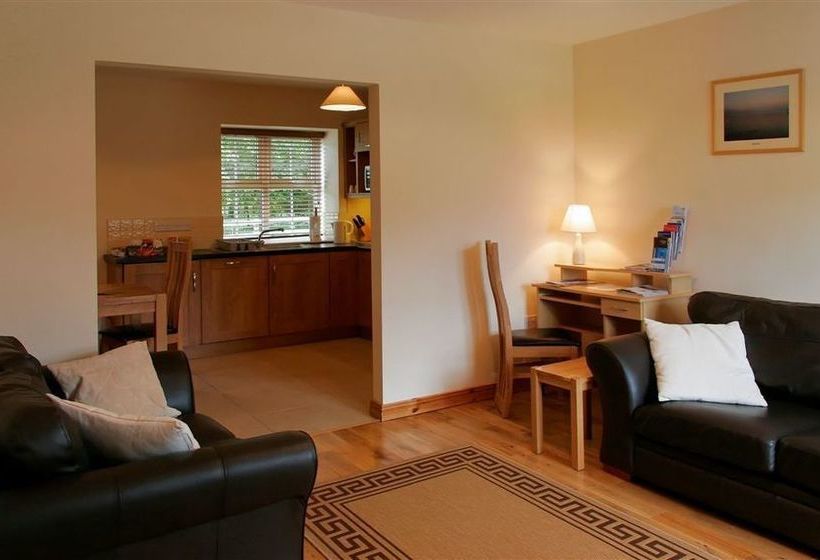 Отель Stable Court