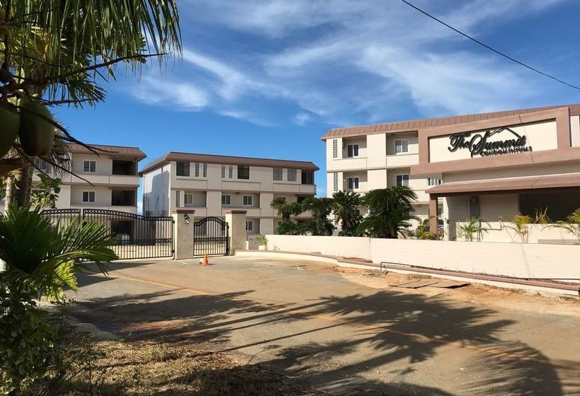 هتل The Summit Condominium &