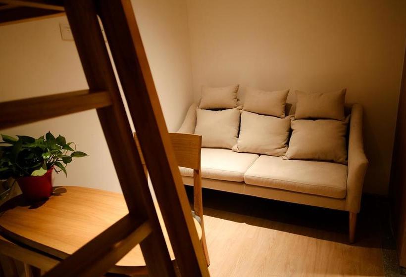 ホテル Suoxishanju Light Luxury Resort