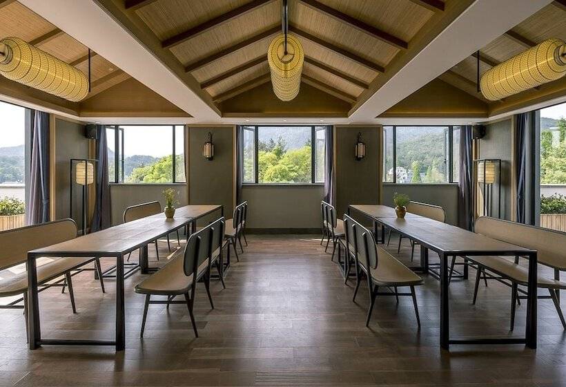 فندق The Lucid Resort